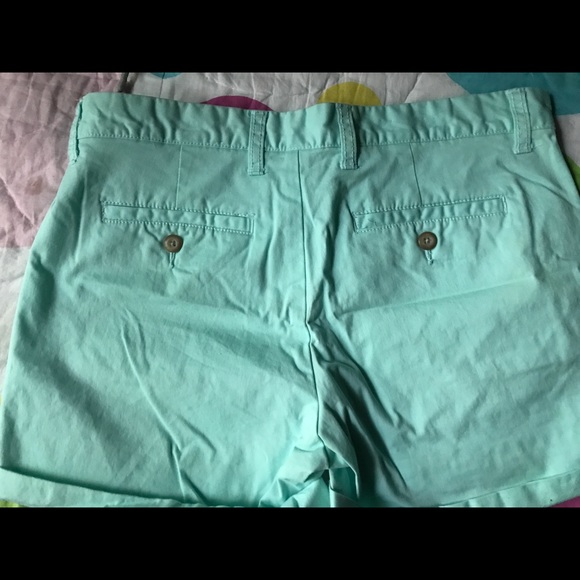 Teal Gap Khaki Shorts - Picture 3 of 3